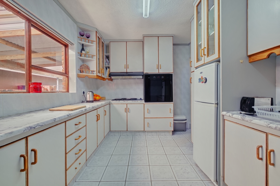 3 Bedroom Property for Sale in Gelvandale Eastern Cape